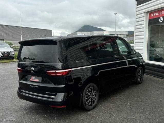 Volkswagen Multivan image 4