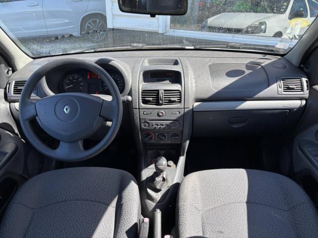Renault Clio image 1