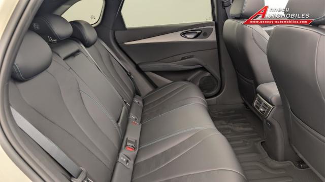 Byd Seal image 1