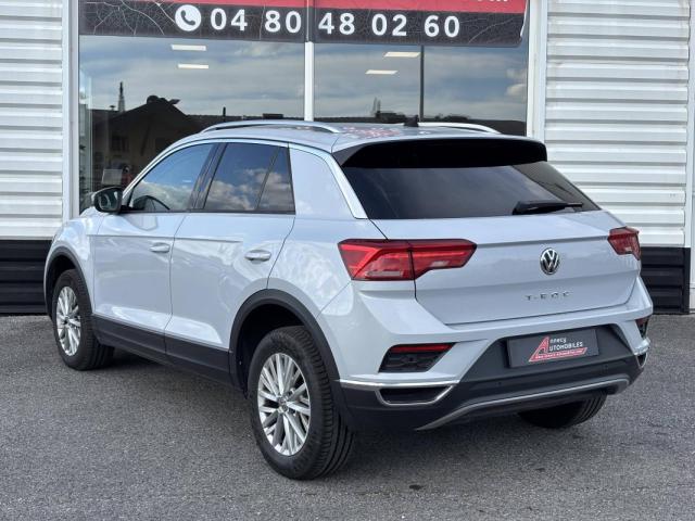 Volkswagen T-Roc image 2