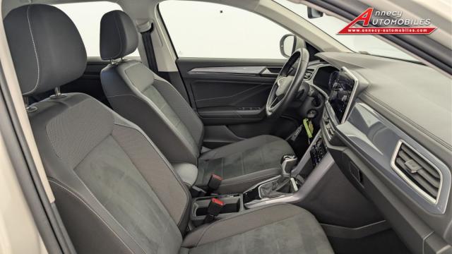 Volkswagen T-Roc image 3