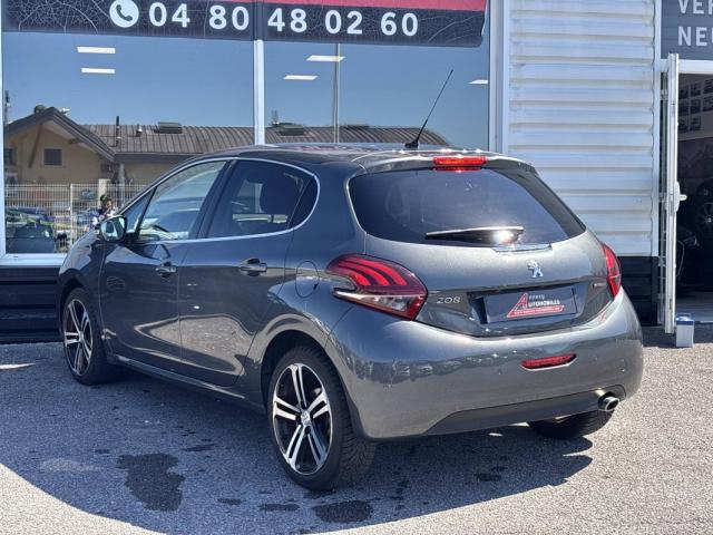 Peugeot 208 image 4