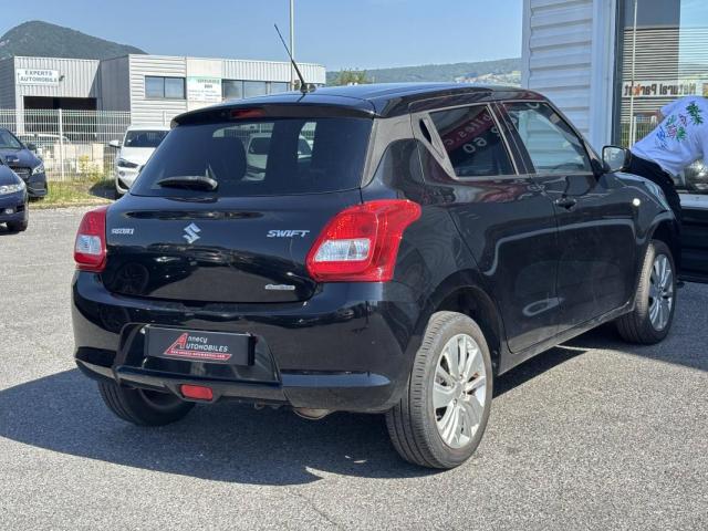 Suzuki Swift image 8