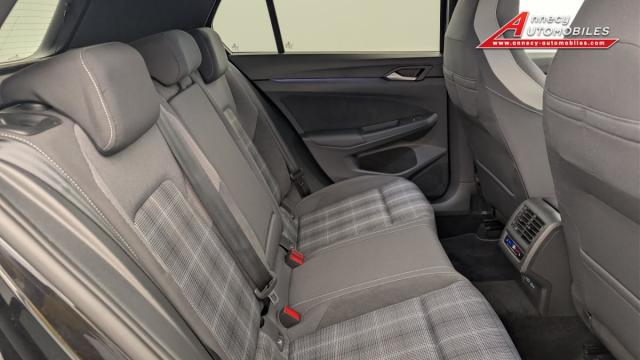 Volkswagen Golf image 1