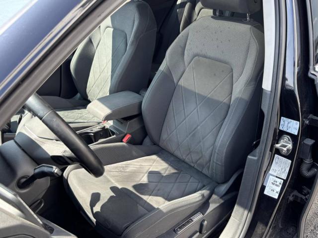 Volkswagen Golf image 6