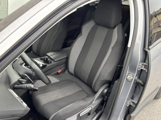 Peugeot 3008 image 4
