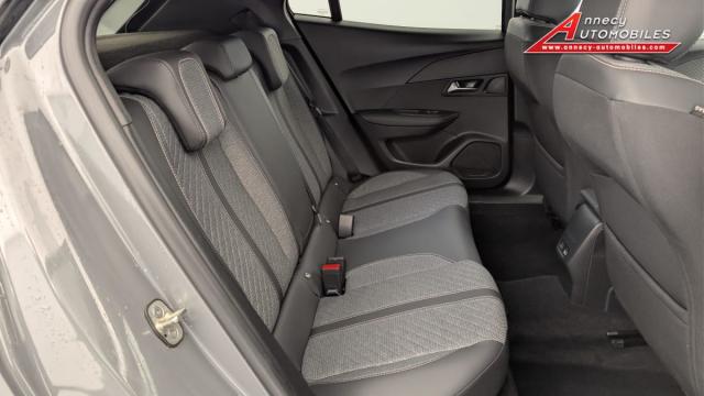 Peugeot 2008 image 7