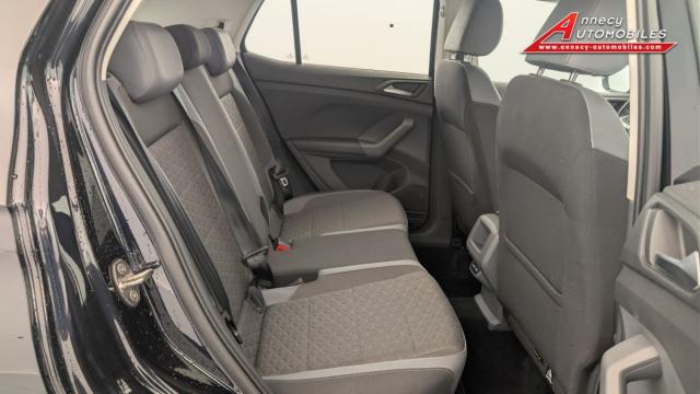 Volkswagen T-Cross image 1