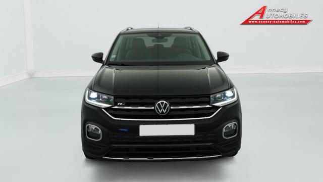Volkswagen T-Cross image 2