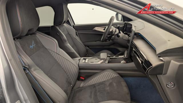 Renault Rafale image 1