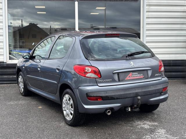Peugeot 206 image 6
