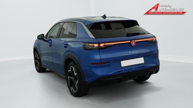 Volkswagen T-Roc image 2