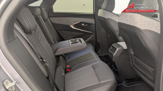 Peugeot 3008 image 3