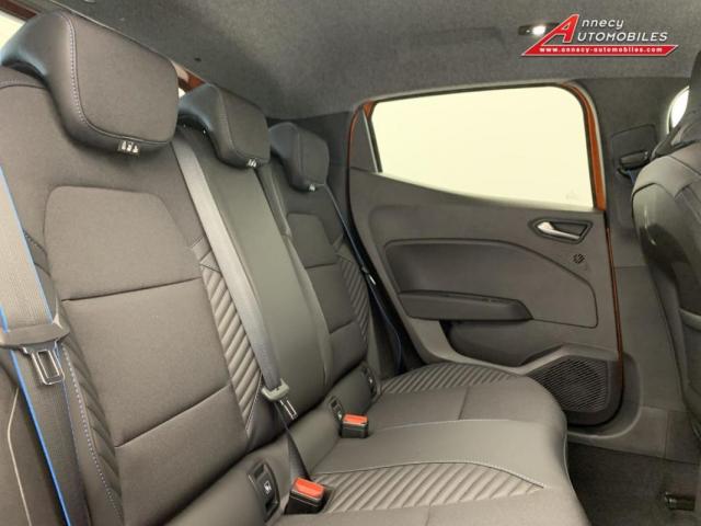 Renault Clio image 8