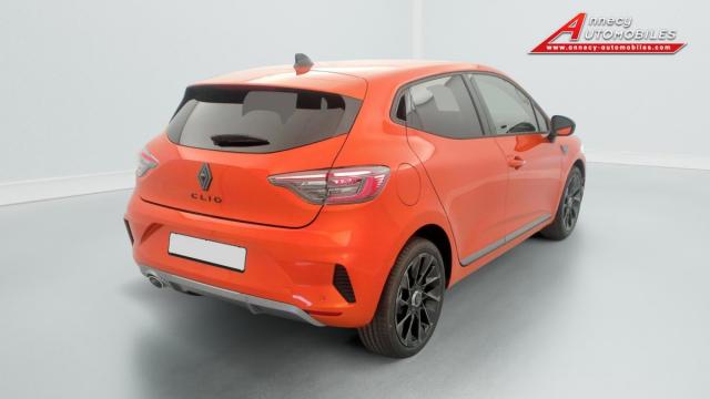 Renault Clio image 2