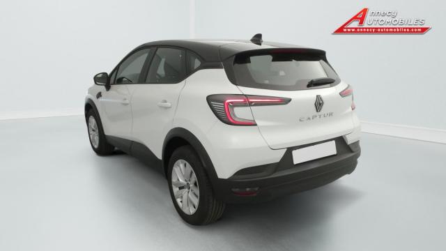 Renault Captur image 2