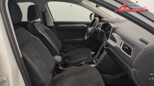 Volkswagen T-Roc image 3