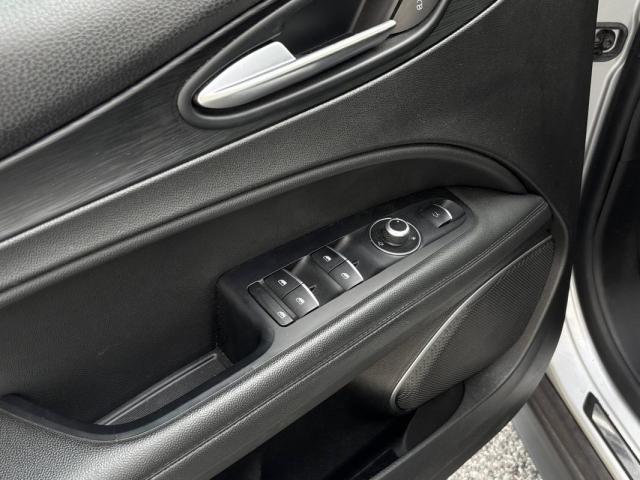 Alfa Romeo Stelvio image 1