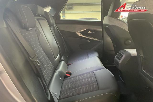 Peugeot 3008 image 3