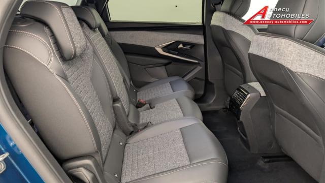 Peugeot 5008 image 3