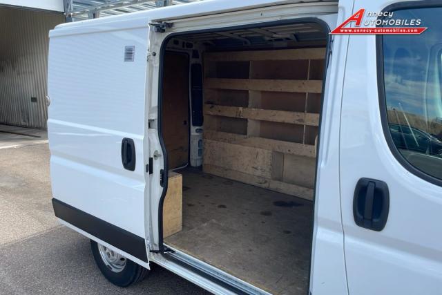 Peugeot Boxer image 9