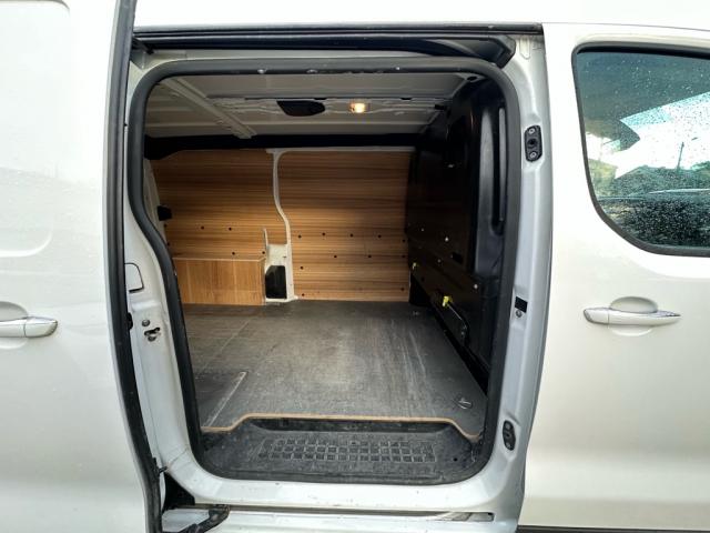 Opel Vivaro image 1