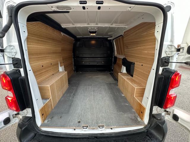 Opel Vivaro image 4