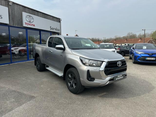 Toyota Hilux image 5