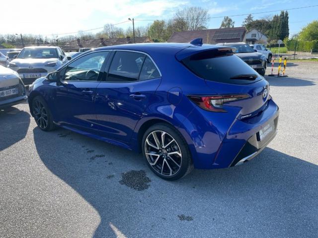 Toyota Corolla image 8