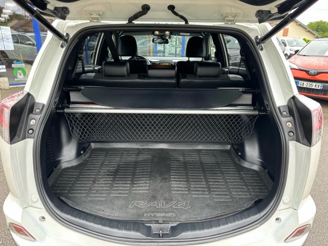 Toyota Rav4 image 7