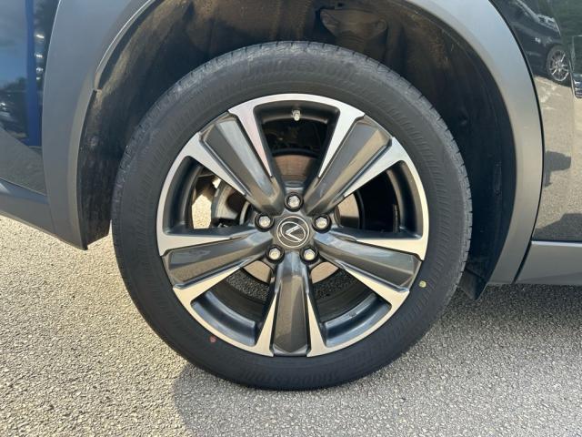 Lexus Ux image 2