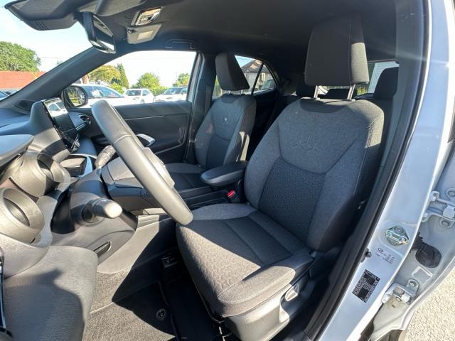 Toyota Yaris Cross image 6