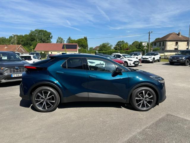 Toyota C-Hr image 3