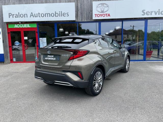 Toyota C-Hr image 8