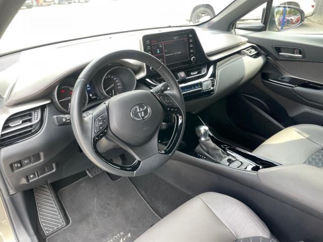 Toyota C-Hr image 1