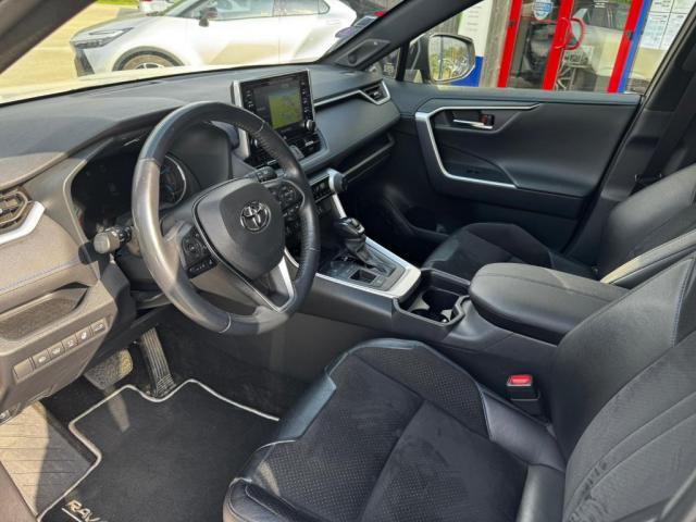 Toyota Rav4 image 4