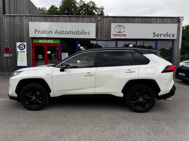 Toyota Rav4 image 3