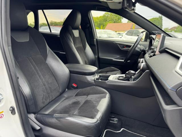 Toyota Rav4 image 7