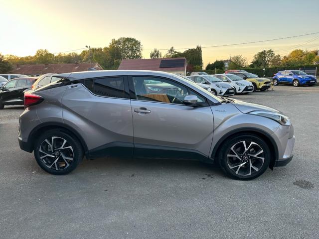 Toyota C-Hr image 4