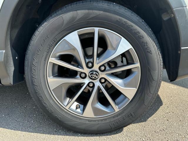 Toyota Rav4 image 3