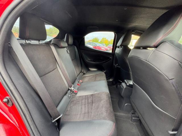 Toyota Yaris image 6