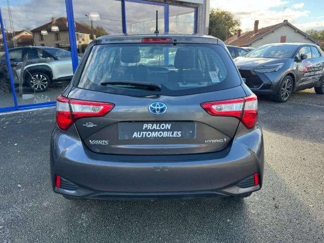 Toyota Yaris image 2