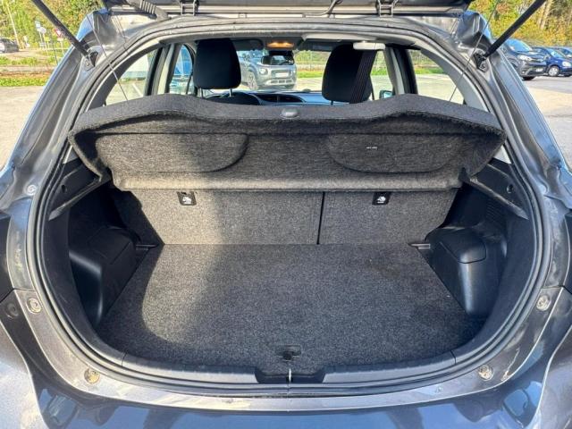 Toyota Yaris image 8