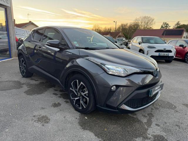 Toyota C-Hr image 7