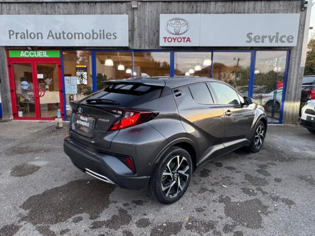 Toyota C-Hr image 5