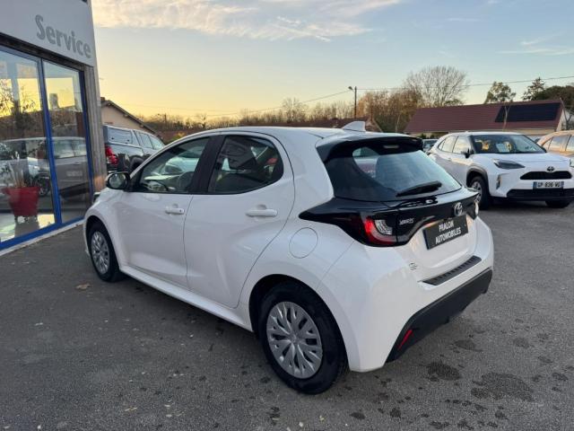 Toyota Yaris image 3