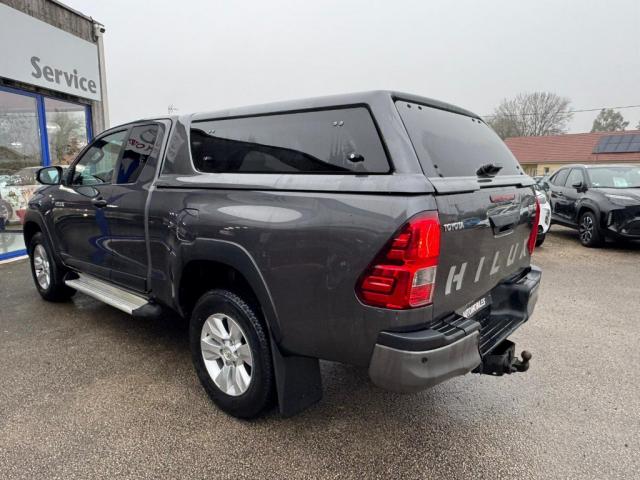 Toyota Hilux image 7