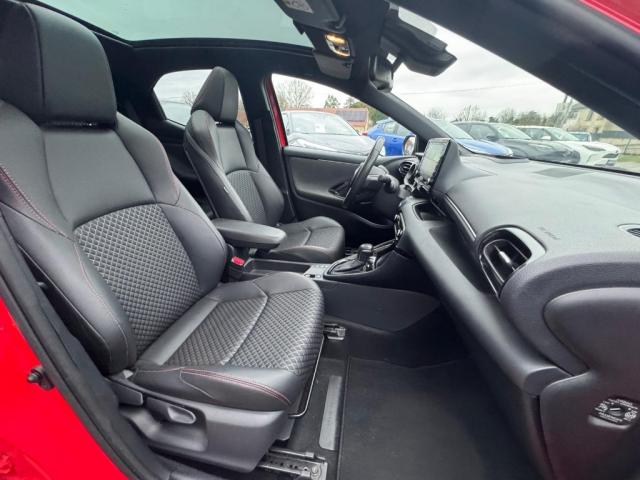 Toyota Yaris image 2