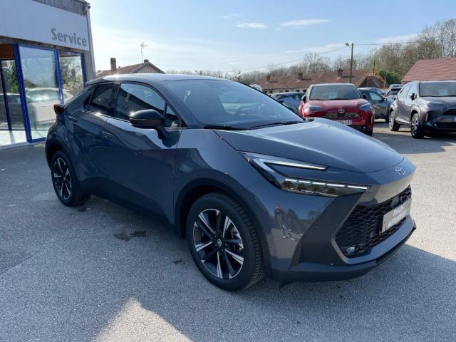 Toyota C-Hr image 5