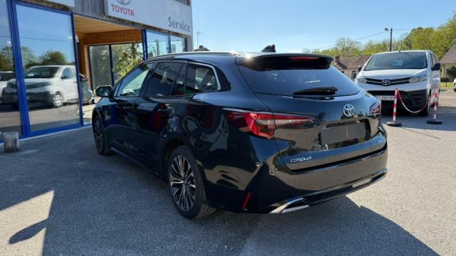 Toyota Corolla Touring Sports image 7